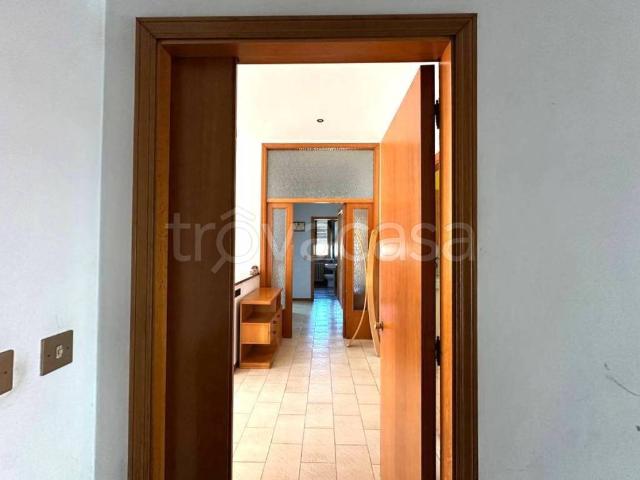 Appartamento in vendita a Salvano, Porto San Giorgio