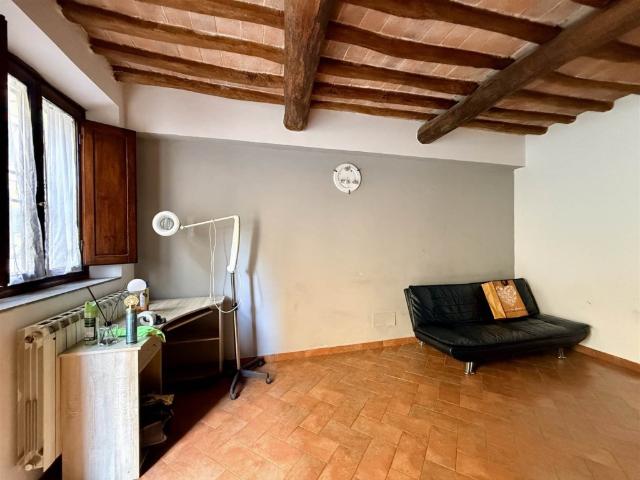 Appartamento in vendita a La Querce, Prato