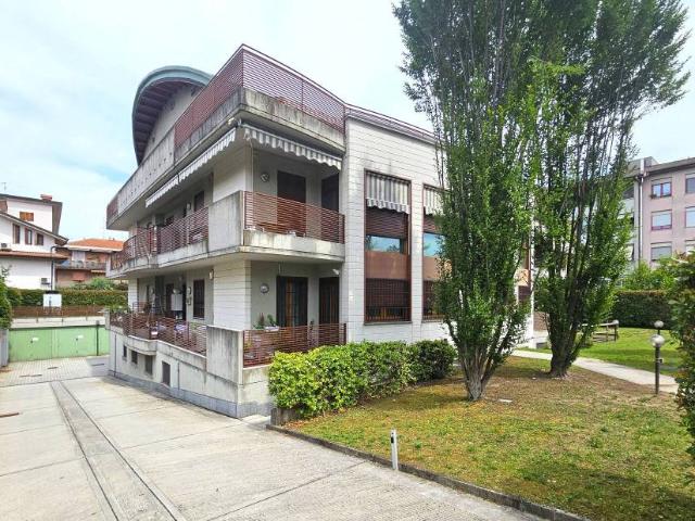 Appartamento in vendita a Pregnana Milanese, Lombardia
