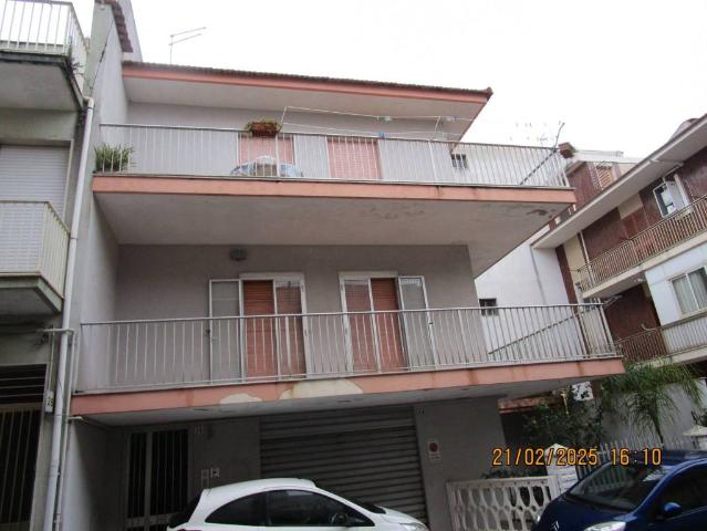 trilocale in vendita a Ragusa, Selvaggio