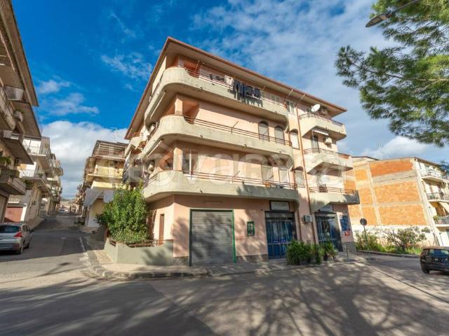 Appartamento in vendita a Ramacca, Catania