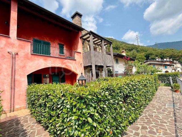 Appartamento in vendita a Dosso - Villaggio Angela Maria, Ranzanico