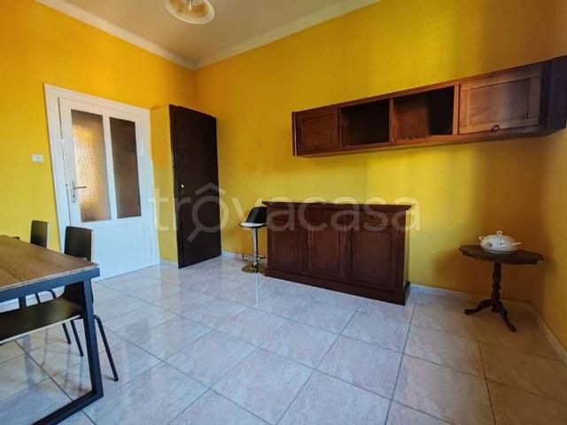Appartamento in vendita a Mirabello, Re