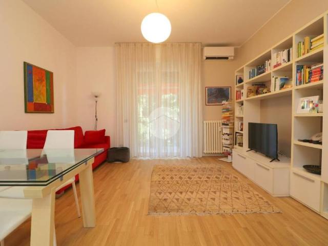 Appartamento in vendita a Lucernate, Rho