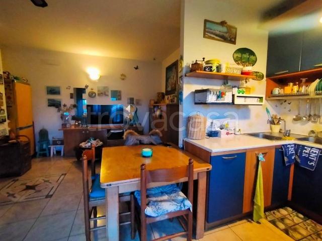 Appartamento in vendita a Villaggio 1° maggio, Rimini