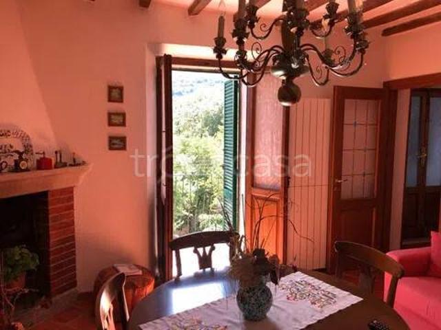 Appartamento in vendita a Torniella, Roccastrada
