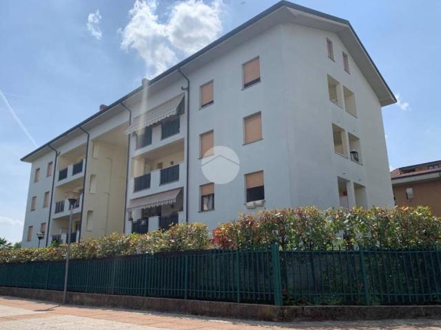 Appartamento in vendita a Villaggio Famiglia, Rovato