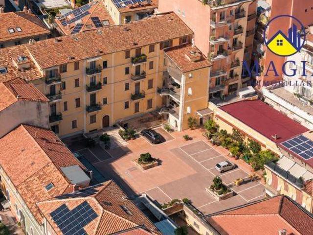 Appartamento in vendita a Albula centro, Marche