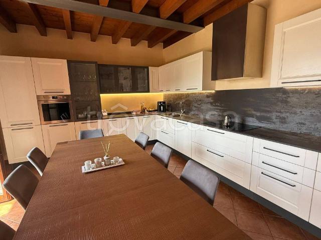 Appartamento in vendita a San Gervasio Bresciano, Lombardia