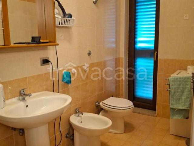Appartamento in vendita a Calvi, Campania