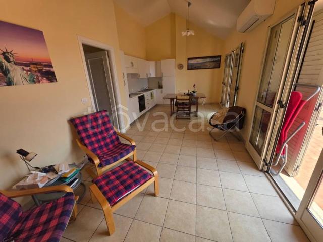 Appartamento in vendita a Calabria, Reggio Calabria