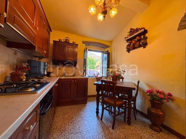 Appartamento in vendita a Pistoia, Toscana