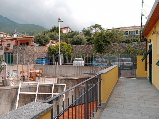 Appartamento in vendita a Cogoleto, Liguria