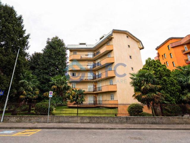 Appartamento in vendita a Rovagnasco, Segrate