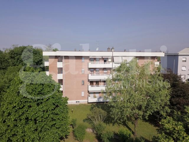 Appartamento in vendita a Seveso, Lombardia
