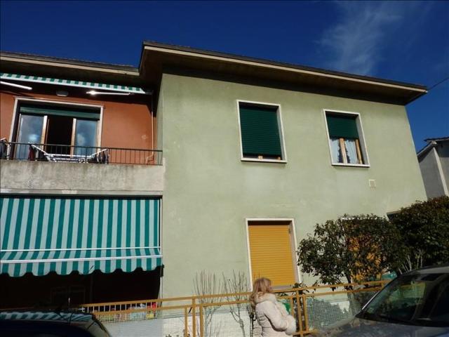 Appartamento in vendita a Ravacciano, Siena