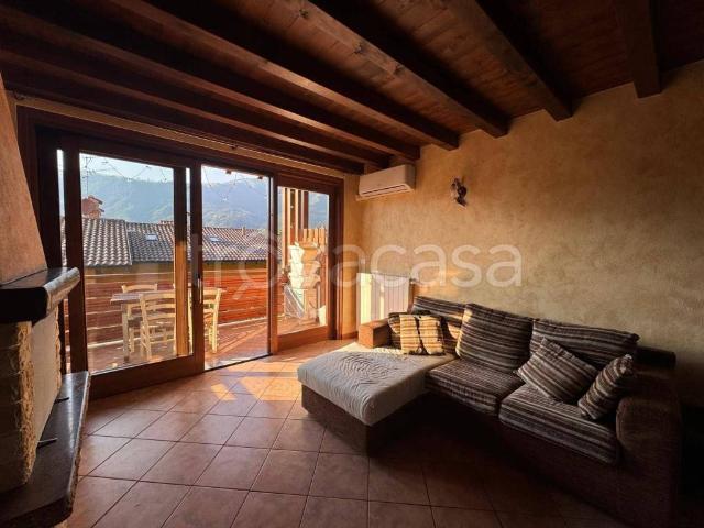 Appartamento in vendita a Songavazzo, Lombardia