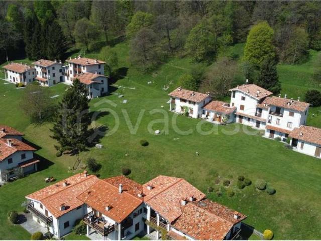 Appartamento in vendita a Sormano, Lombardia