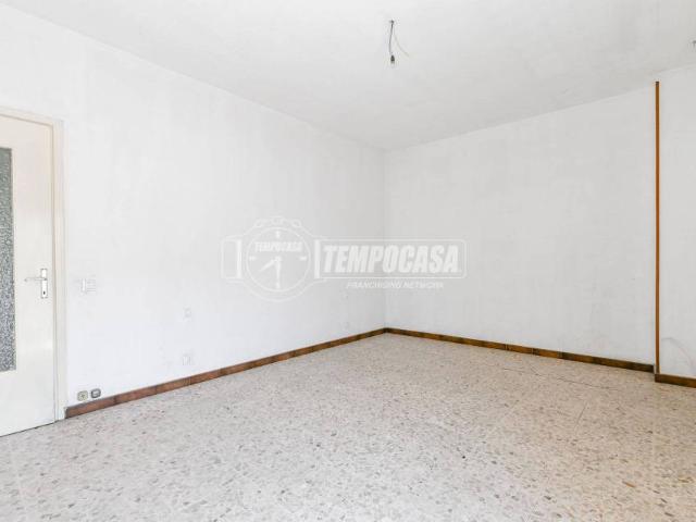 Appartamento in vendita a Spirano, Bergamo