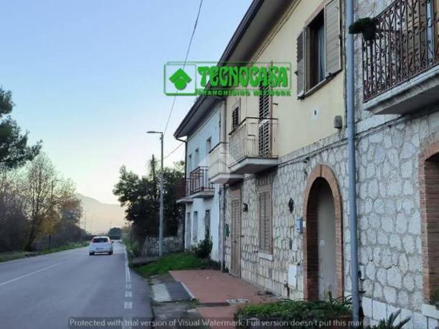 Appartamento in vendita a Grottolella, Avellino
