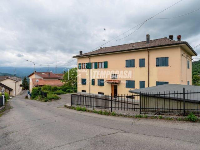 Appartamento in vendita a Appennino Reggiano, Re