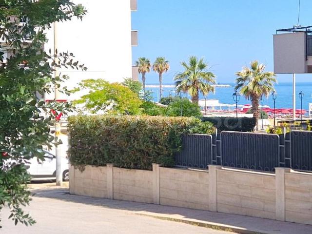 Appartamento in vendita a Puglia, Barletta-andria-trani