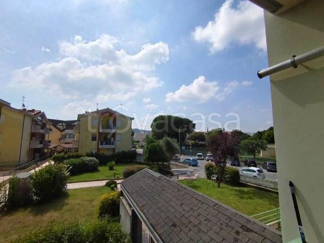 Appartamento in vendita a Trecastelli, Marche