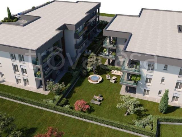 Appartamento in vendita a Treviglio, Lombardia