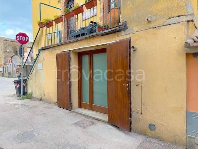 Appartamento in vendita a Tuoro Sul Trasimeno, Umbria