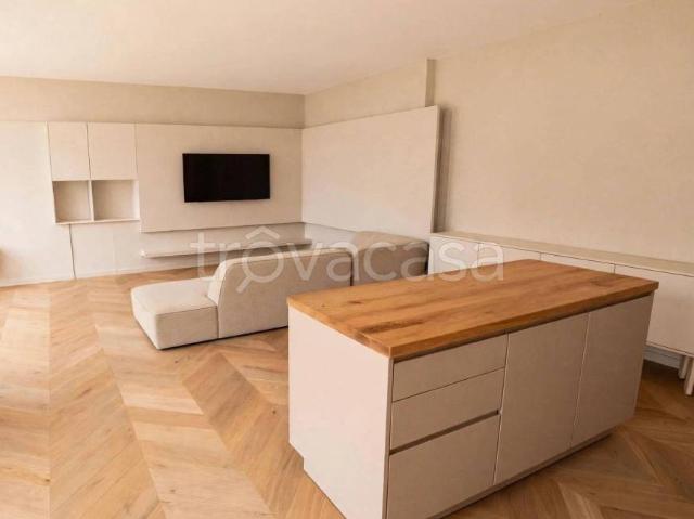 Appartamento in vendita a Borgo Gemona / Borc Glemone, Udine / Udin
