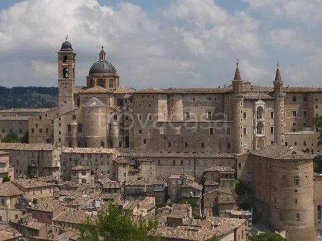 Appartamento in vendita a Marche, Pesaro E Urbino