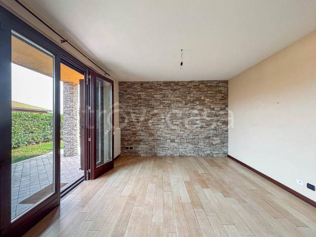 Appartamento in vendita a Boffalora, Varano Borghi