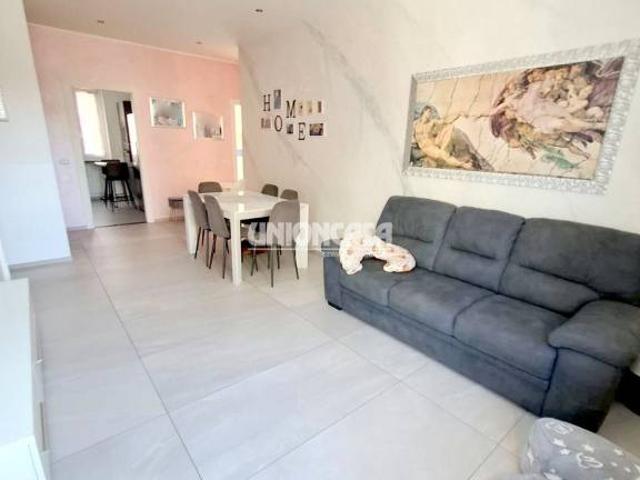Appartamento in vendita a Cascina Ronco, Vedano Olona