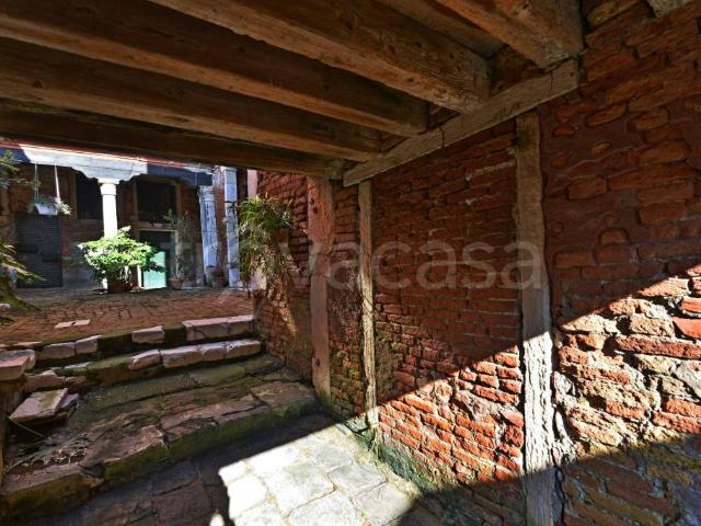 Appartamento in vendita a Venezia
