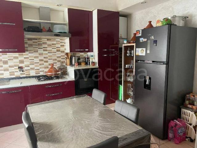 Appartamento in vendita a Vertova, Lombardia