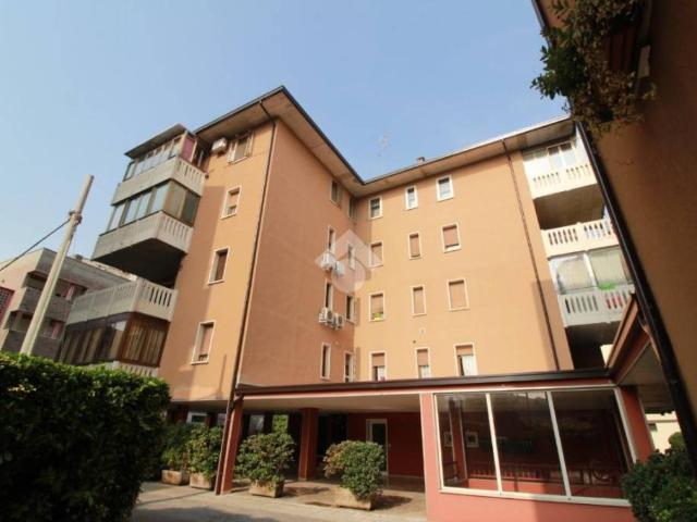 Appartamento in vendita a San Bortolo, Vicenza