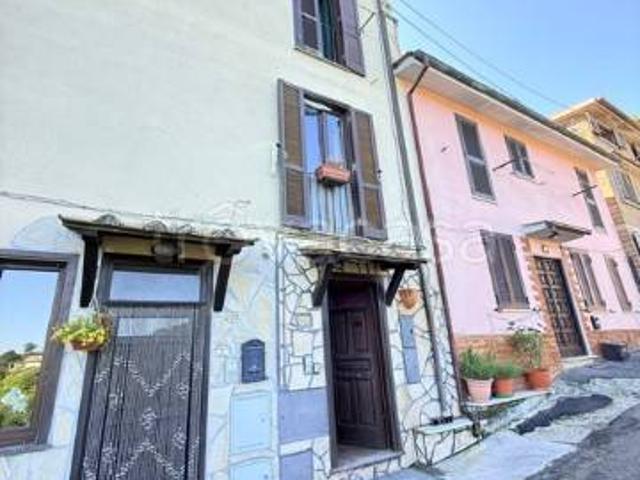 Appartamento in vendita a Maregnano, Vignanello
