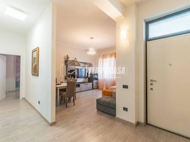 Appartamento in vendita a Castelletto, Abbiategrasso