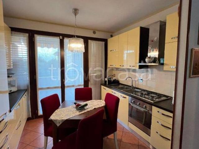 Appartamento in vendita a Agliana, Toscana