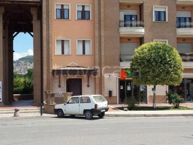 Appartamento in vendita a Assisi, Umbria