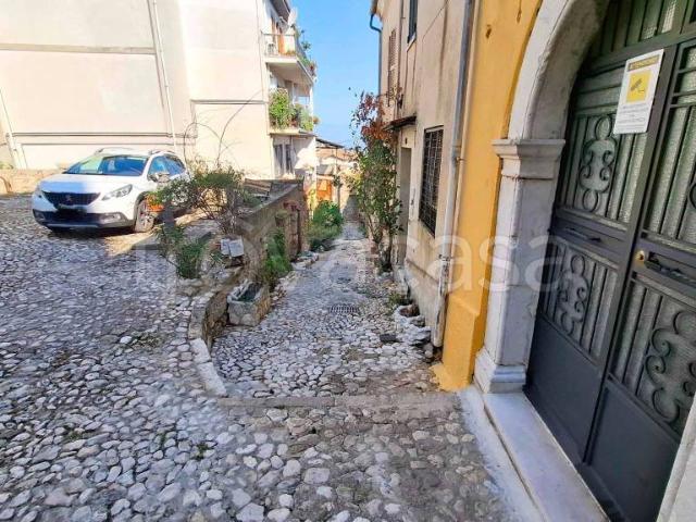 Appartamento in vendita a Colle, Atina