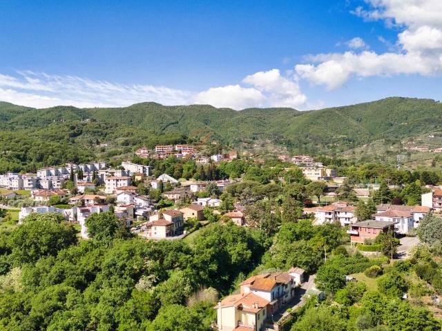 Appartamento in vendita a Montegonzi, Toscana