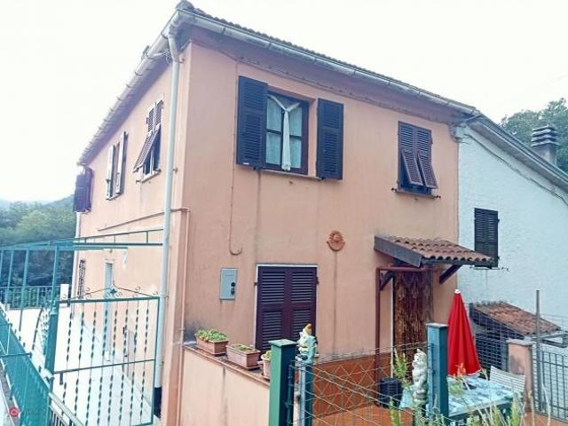 Appartamento in vendita a Sesta Godano, Liguria