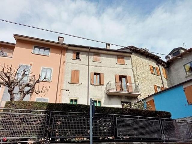 Appartamento in vendita a Berceto, Reggio Emilia