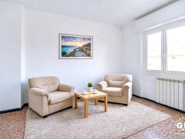 Appartamento in vendita a Cogoleto, Liguria