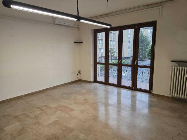 Appartamento in vendita a Carpesino, Erba
