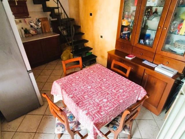 Appartamento in vendita a Luni, Liguria