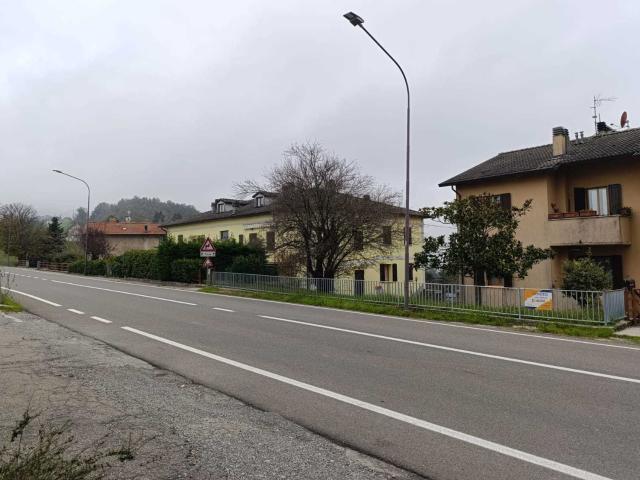 Appartamento in vendita a Terenzo, Parma