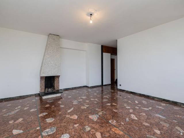 Appartamento in affitto a Municipio 9, Milano