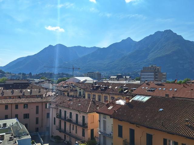 Appartamento in affitto a Caleotto, Lecco